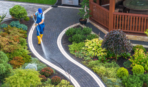 Why Choose Our Certified Pressure Washing Experts for Your Project Needs in Beechwood, MS?